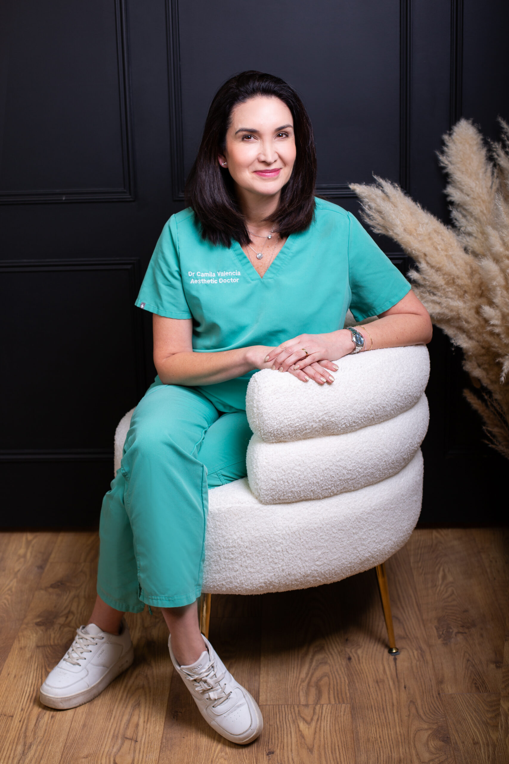 Dr Camila Valencia